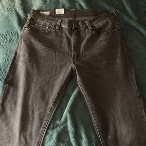 Levi’s slim fit black jeans
